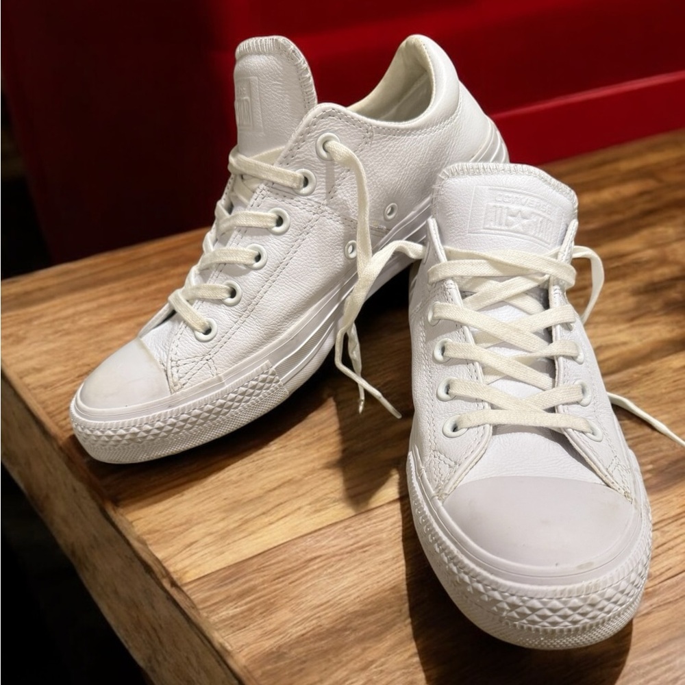 Mono White Converse All Star Ox Leather  Low-Top